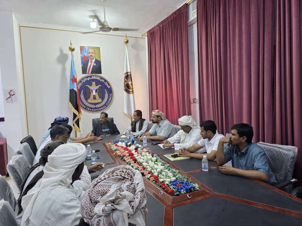 تنفيذية انتقالي المهرة تناقش الأوضاع السياسية والأمنية وتعزيز الأداء المؤسسي