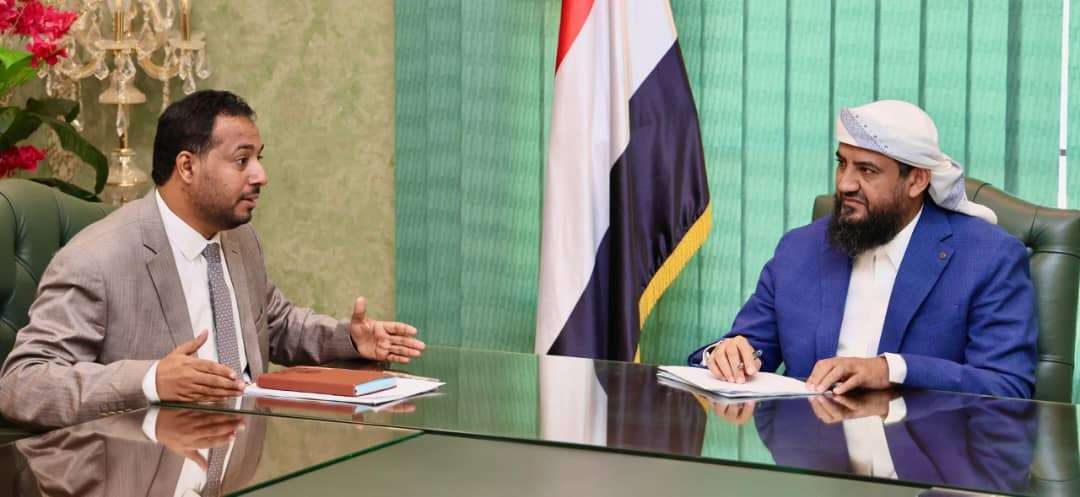 المحرمي يلتقي وزير التربية والتعليم في العاصمة عدن