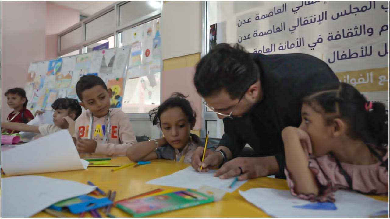 انتقالي العاصمة عدن ينظم ورشة عمل لتنمية مهارات الأطفال