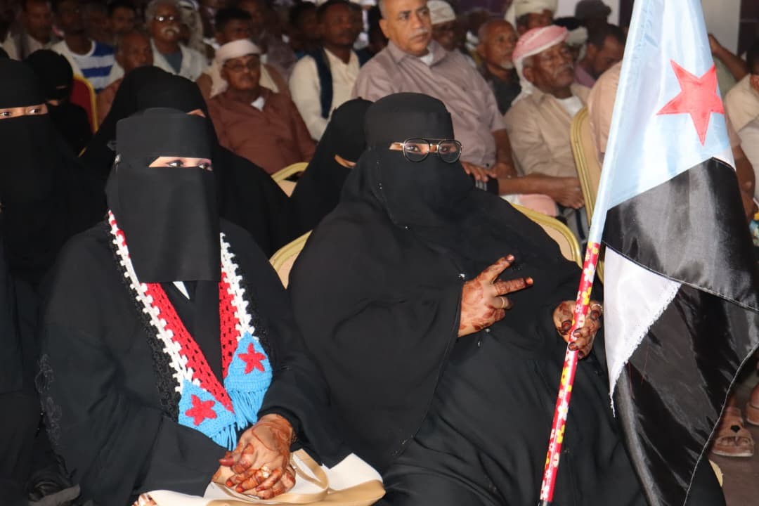 انتقالي حضرموت يعقد اجتماعاً موسعاً لهيئات المجلس بالمحافظة.. ويؤكدون على أن محاولة تمزيق النسيج الجنوبي وتفريخ المكونات لن تنجح