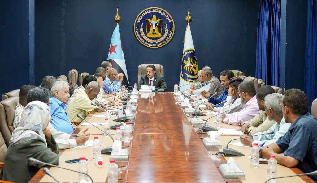 خلال لقاءه باتحاد عمال الجنوب.. الحالمي: العمل النقابي يمثل أحد ركائز نضالات شعب الجنوب