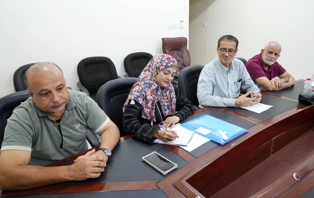 الهيئة الاقتصادية والخدمية تعقد اجتماعها الدوري وتناقش مستجدات الأوضاع الاقتصادية الراهنة