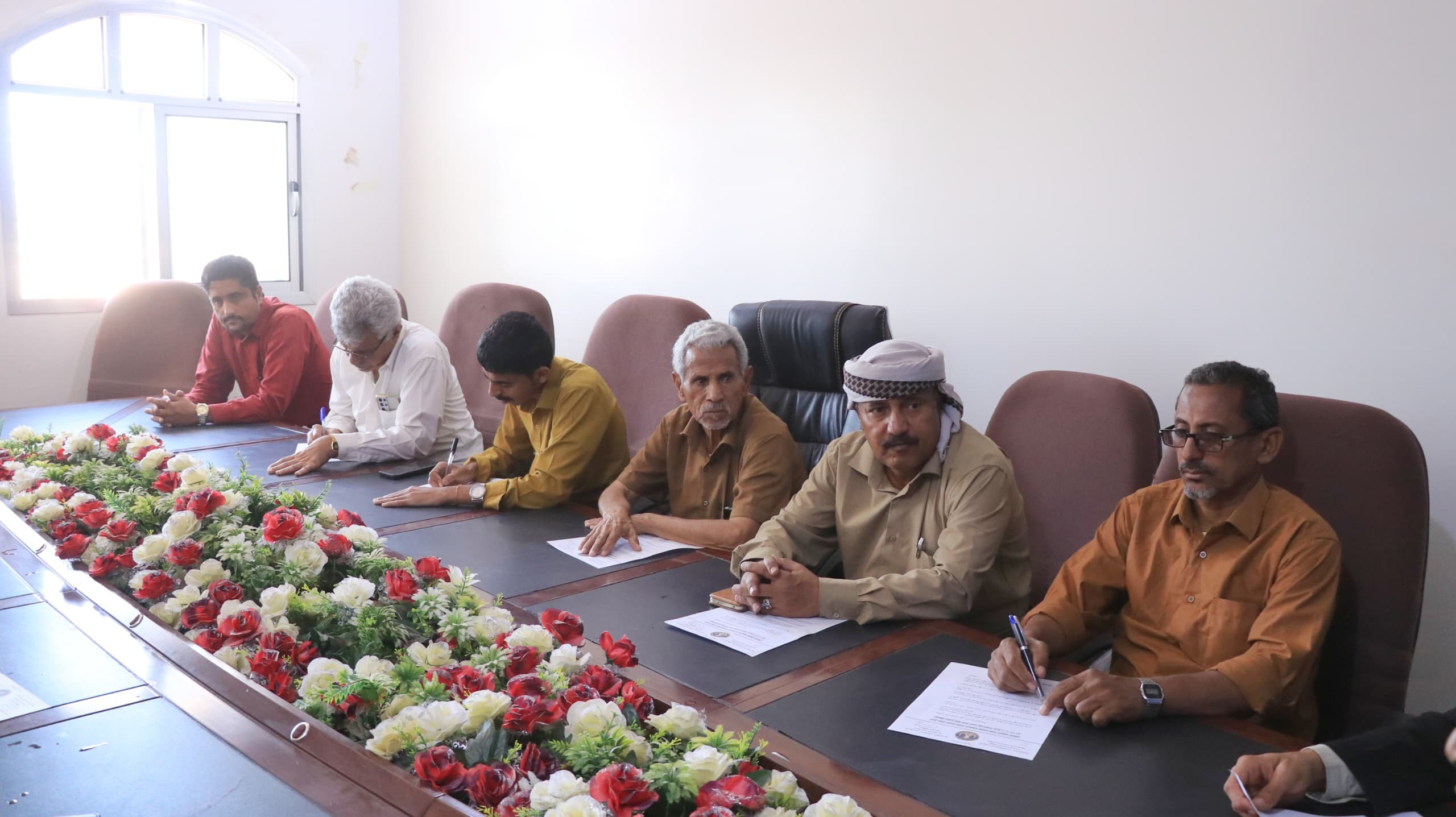 تنفيذية انتقالي شبوة تعقد اجتماعها الدوري وتناقش آخر مستجدات الأوضاع بالمحافظة 1 تنفيذية انتقالي شبوة تعقد اجتماعها الدوري وتناقش آخر مستجدات الأوضاع بالمحافظة