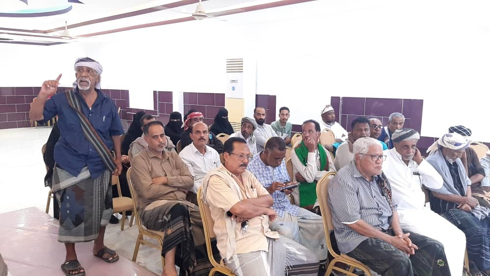 الجفري يلتقي كتلة الجمعية الوطنية ومجلس المستشارين بحضرموت تحضيراً لمليونية التفويض الشعبي للرئيس الزبيدي