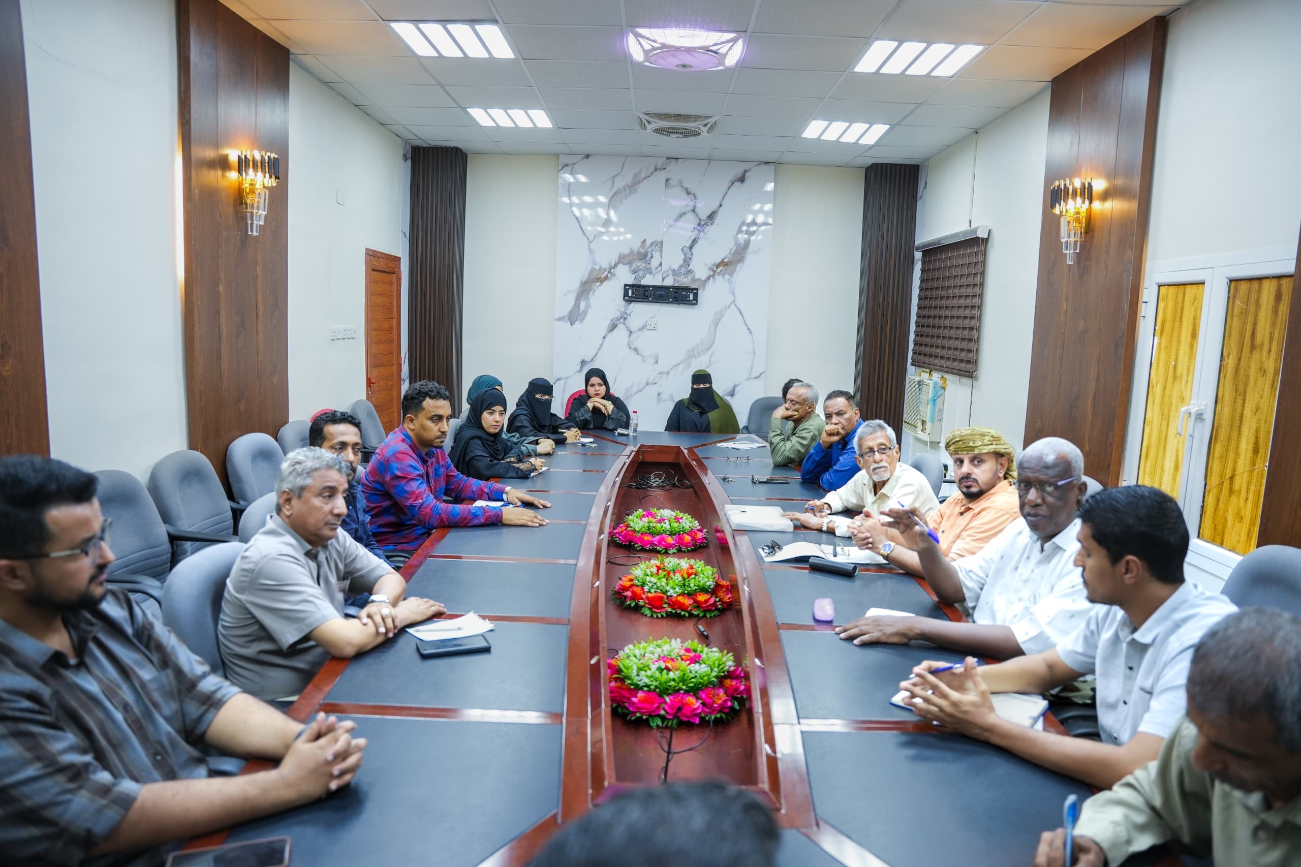 تنفيدية انتقالي العاصمة عدن تعقد اجتماعها الدوري وتناقش تعزيز الانضباط المؤسسي