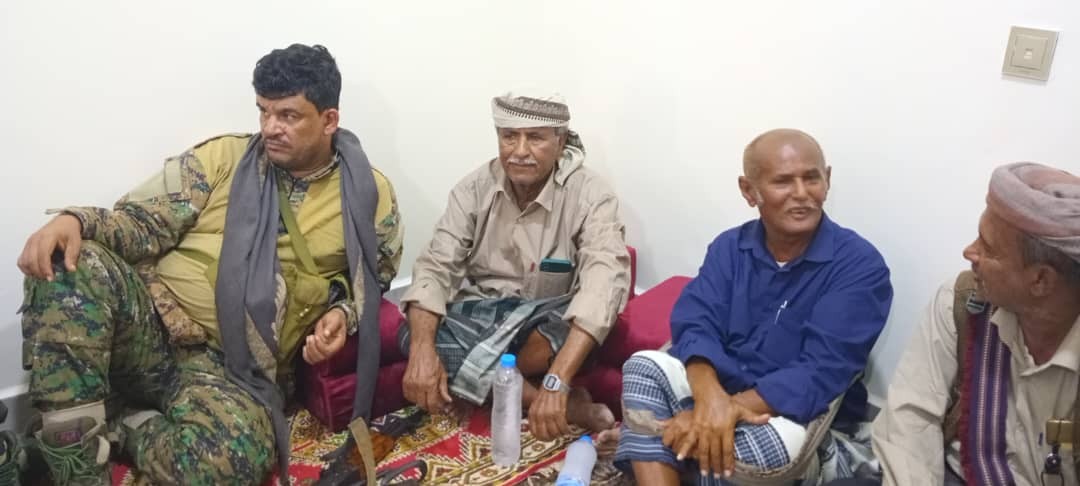 بتكليف من الرئيس الزُبيدي .. قيادات من المجلس الانتقالي تؤدي واجب العزاء لأسرة الرئيس عبدربه منصور هادي في مسقط رأسه بمديرية الوضيع 3 بتكليف من الرئيس الزُبيدي .. قيادات من المجلس الانتقالي تؤدي واجب العزاء لأسرة الرئيس عبدربه منصور هادي في مسقط رأسه بمديرية الوضيع