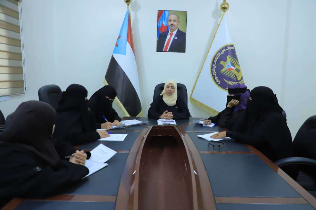 هيئة المرأة تحيي المرأة الجنوبية لمشاركتها الفاعله في مليونيات رفض الوصاية السعودية ومناهضة الاحتلال