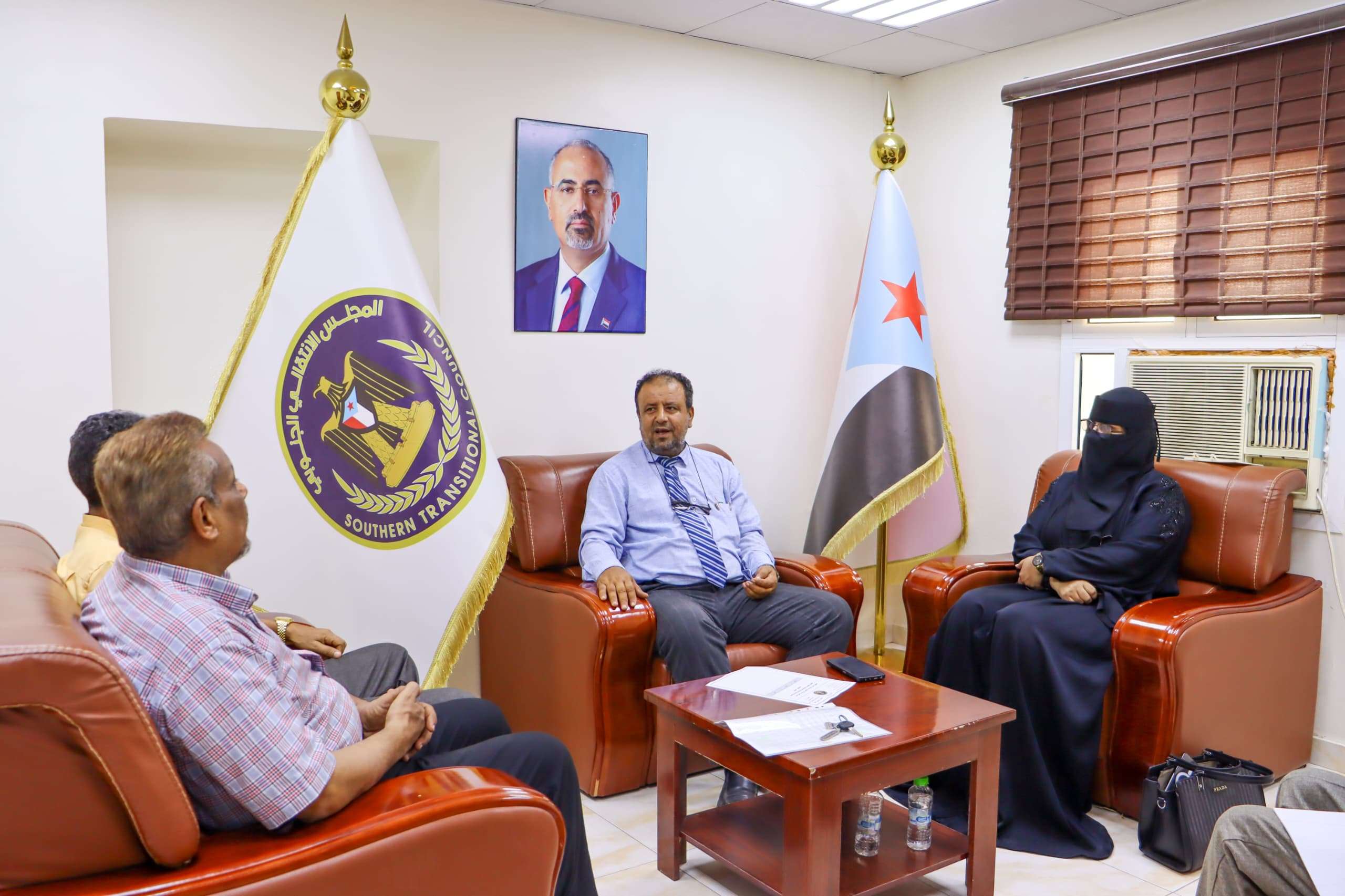 انتقالي العاصمة عدن يناقش ترتيبات إقامة المخيم الصيفي الطلابي الأول