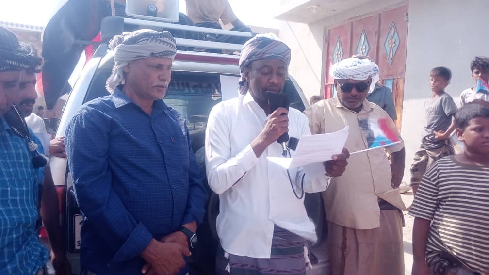 احتشاد جماهيري في قلنسية وعبدالكوري يرفض مشاريع الوصاية والاحتلال ويؤكد التمسك بالسيادة الجنوبية 11 احتشاد جماهيري في قلنسية وعبدالكوري يرفض مشاريع الوصاية والاحتلال ويؤكد التمسك بالسيادة الجنوبية