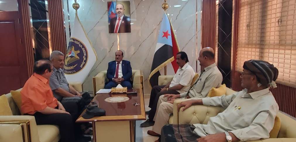 هرهرة وعسكر والشيبة يؤكدون أهمية التمسك بثوابت القضية الجنوبية ومواكبة متطلبات المرحلة هرهرة وعسكر والشيبة يؤكدون أهمية التمسك بثوابت القضية الجنوبية ومواكبة متطلبات المرحلة