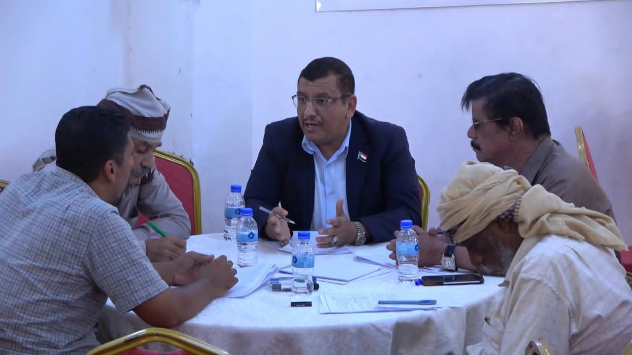 انتقالي وادي وصحراء حضرموت يقيم ورشة عمل لتقييم أداء الهيئة المساعدة وترتيب أولويات المرحلة الراهنة