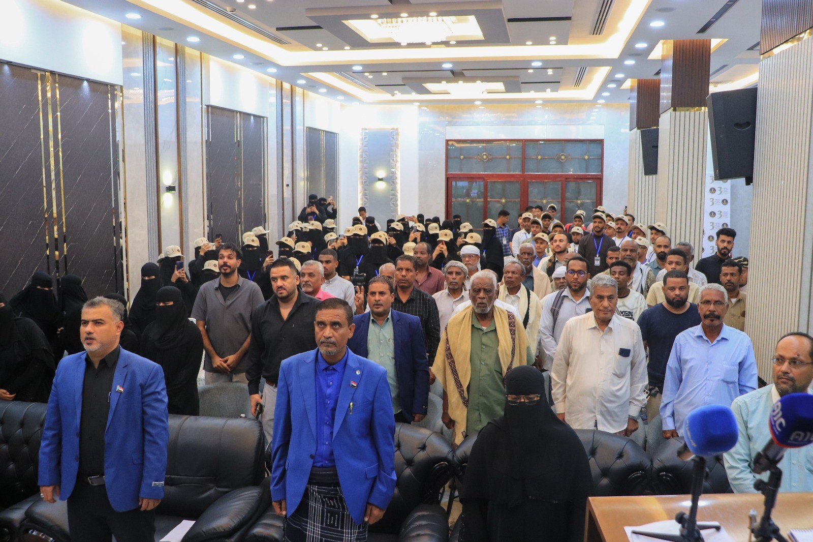 منسقية الانتقالي بجامعة حضرموت تختتم الملتقى الصيفي الطلابي الثالث 2 منسقية الانتقالي بجامعة حضرموت تختتم الملتقى الصيفي الطلابي الثالث