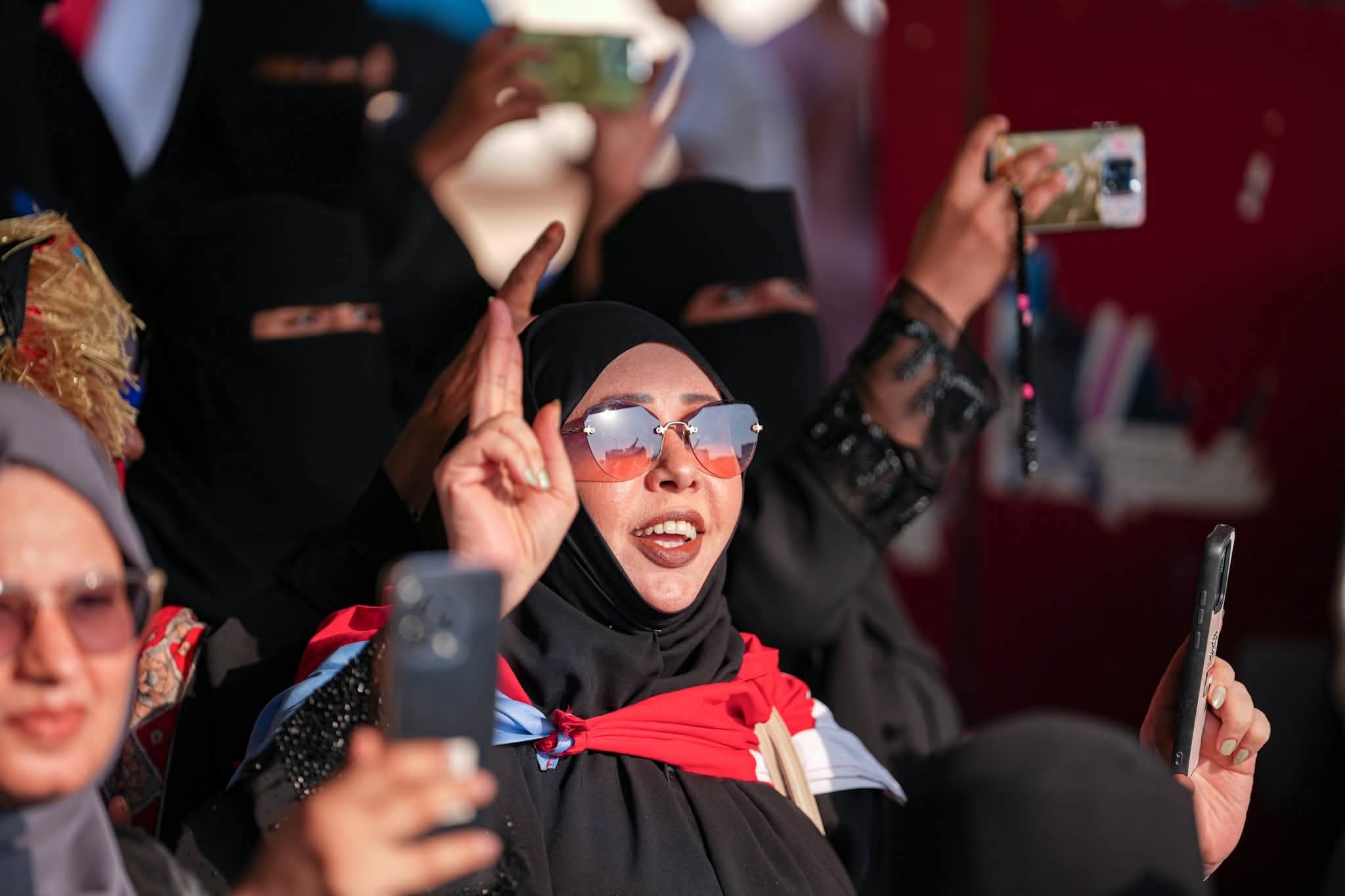 في مليونية ذكرى التأسيس الـ 55.. شعب الجنوب يجدد التفويض الشعبي والسياسي للقوات المسلحة الجنوبية بقيادة الرئيس القائد عيدروس الزُبيدي