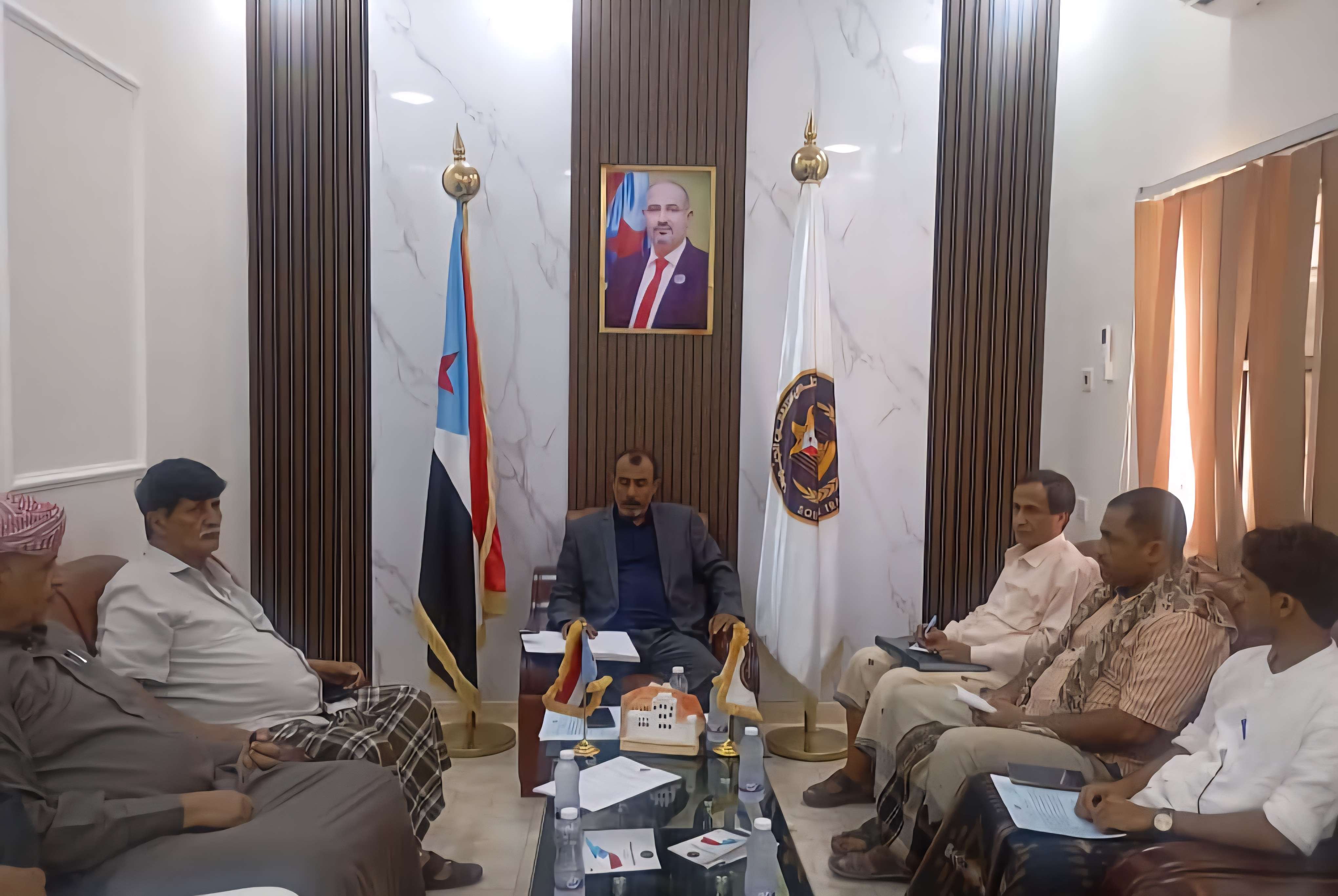 فريق التوجيه والرقابة الرئاسي يلتقي اللجنة التحضيرية لاتحاد المهندسين الجنوبيين بالمهرة