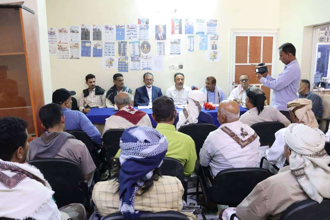 تنفيذية انتقالي أبين تعقد لقاءً موسعاً لقيادات المجلس وتناقش التحضيرات لمليونية التعبئة الشعبية في ذكرى ثورة 14 أكتوبر