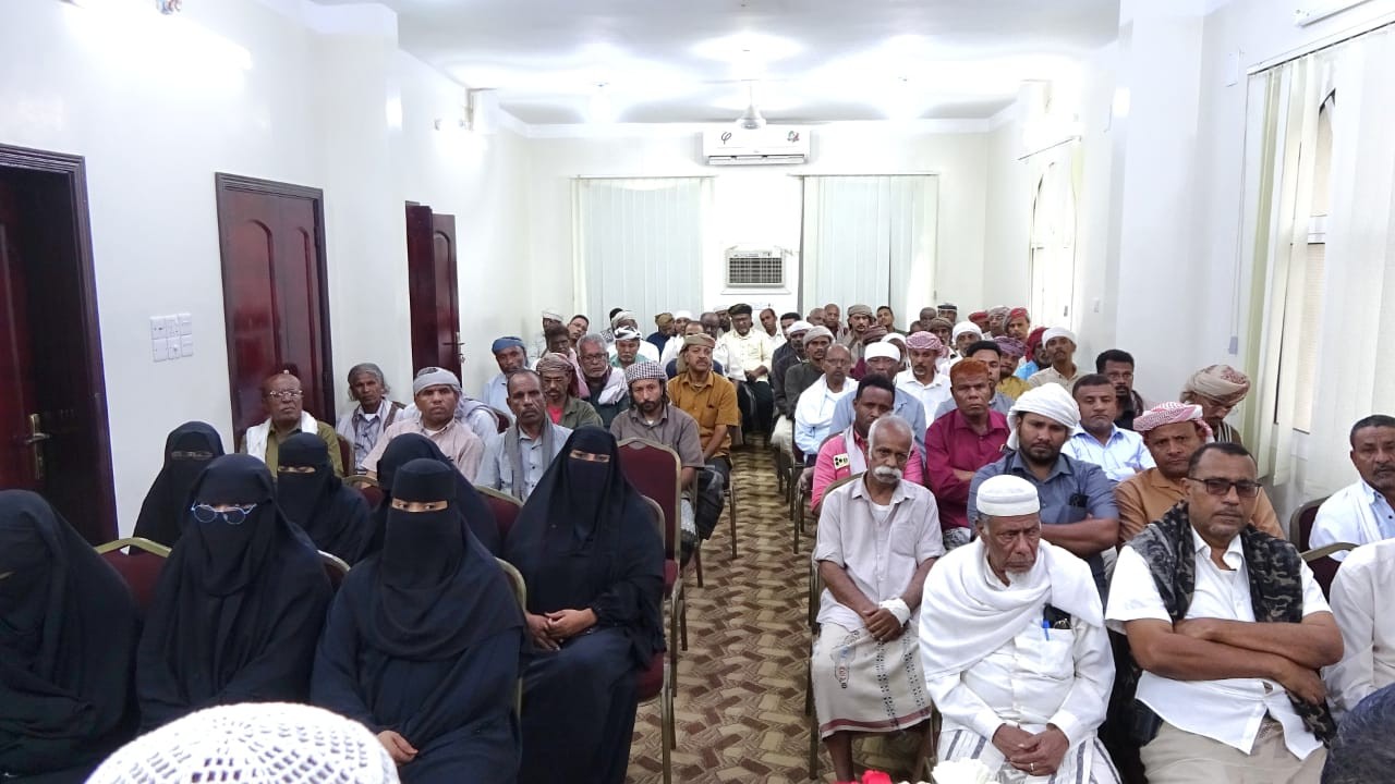 تنفيذية انتقالي تريم تناقش الاستعدادات للمشاركة في مليونية 14 أكتوبر بسيئون 2 تنفيذية انتقالي تريم تناقش الاستعدادات للمشاركة في مليونية 14 أكتوبر بسيئون