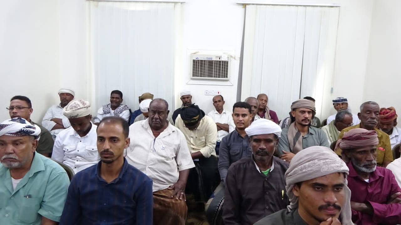 تنفيذية انتقالي تريم تناقش الاستعدادات للمشاركة في مليونية 14 أكتوبر بسيئون 3 تنفيذية انتقالي تريم تناقش الاستعدادات للمشاركة في مليونية 14 أكتوبر بسيئون