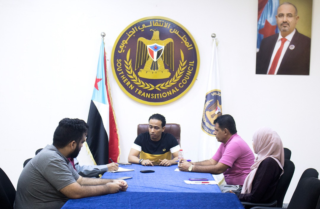 رئيس دائرة الشباب والطلاب يلتقي قيادة اتحاد الإعلام الرياضي بالعاصمة عدن
