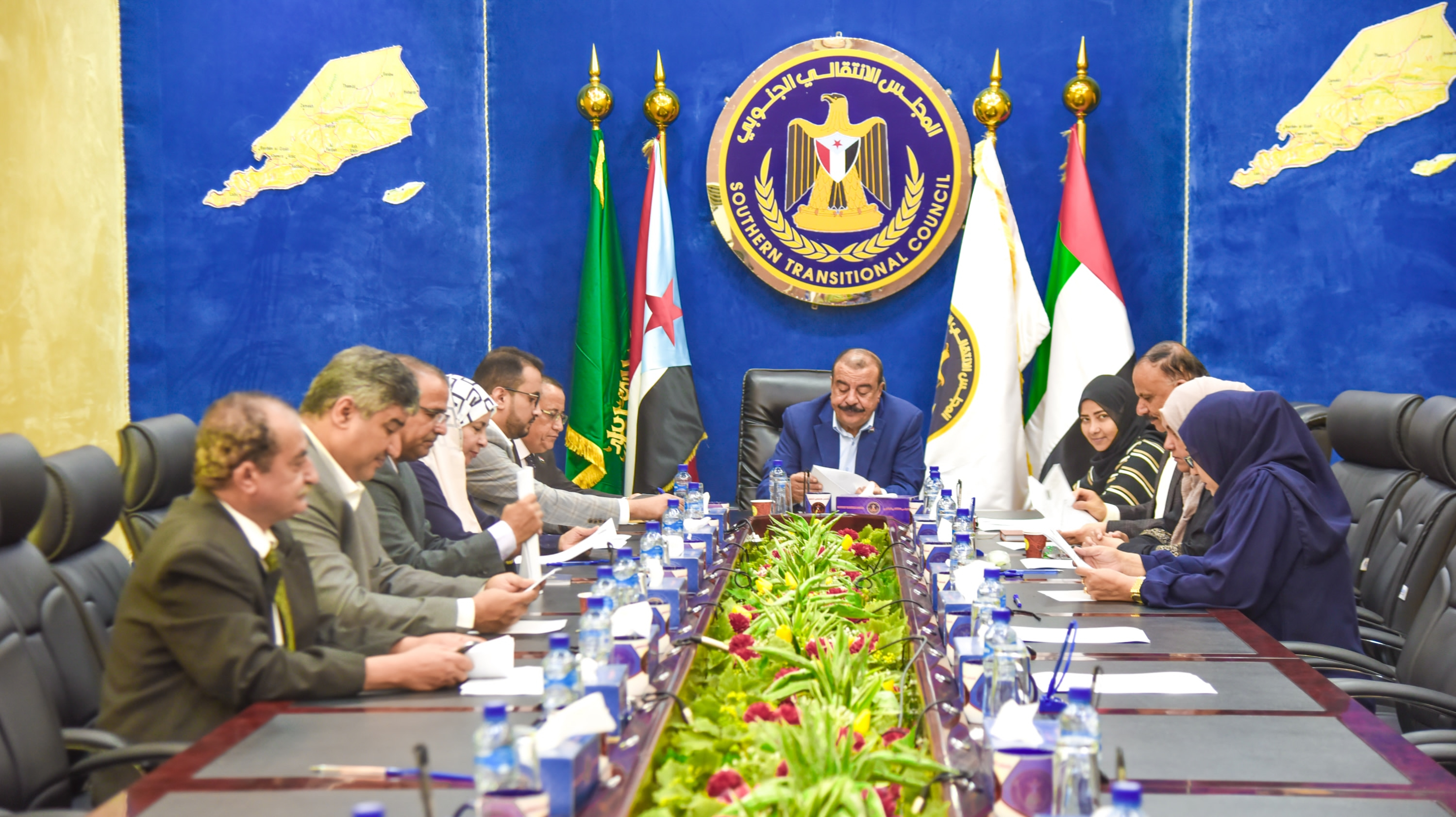 هيئة الرئاسة تؤكد تمسكها بوجود ضمانات حقيقية تُلزم المليشيات الحوثية بتنفيذ شروط الهدنة 